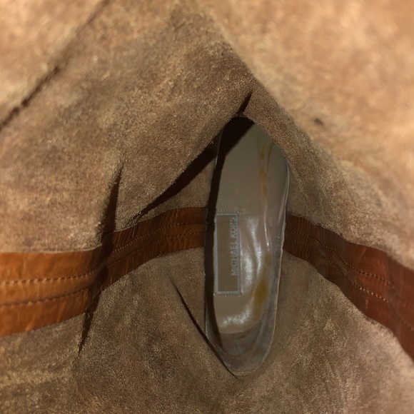 ❤️NEW Michael Kors Motorcycle Boot Tan - Picture 8 of 8